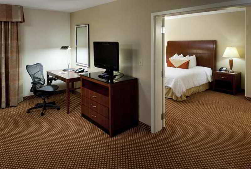 Hilton Garden Inn Schaumburg Habitación foto